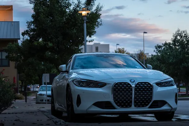 Cazino Mad Money Cazinou Aplicație Android/iOS